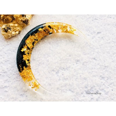 Black & Gold Crescent 