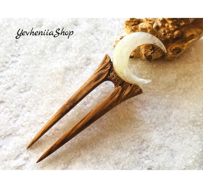 Hair Fork, Wooden hair fork with White Crescent