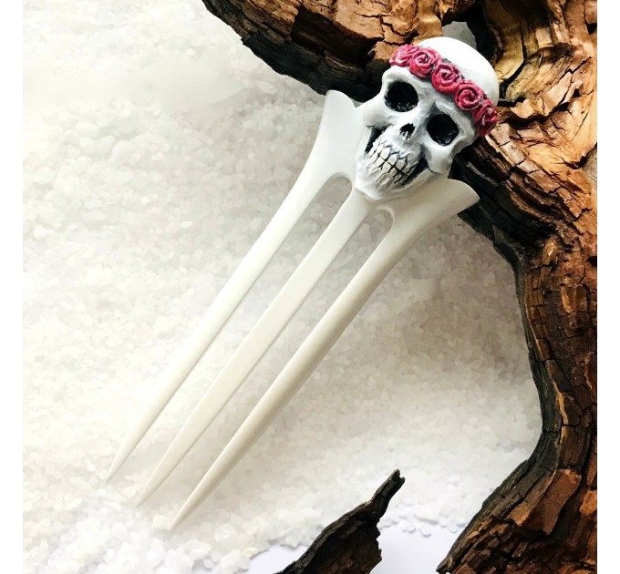 Carved wooden hair fork with Skull, Gothic hair stick