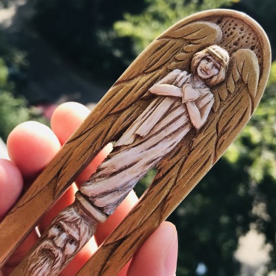 Carved wooden hair fork Gold Angel