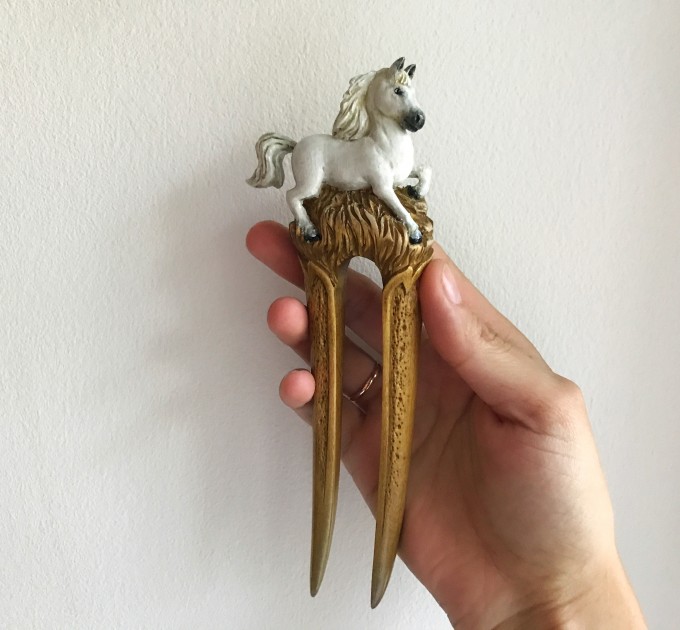 Carved wooden hair fork with white horse