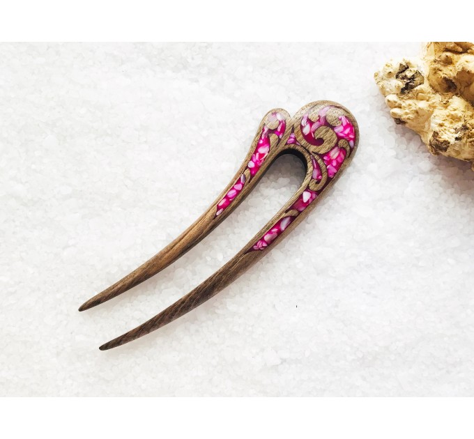 Wooden hair fork with pink stones 