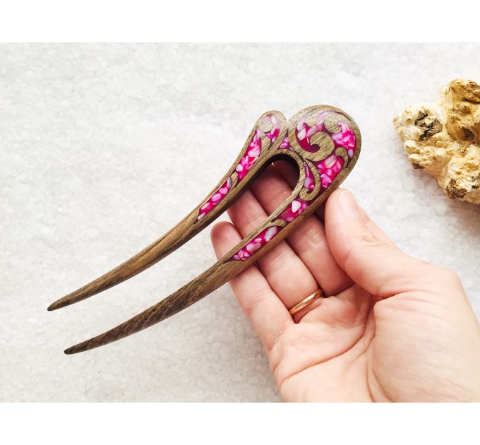 Wooden hair fork with pink stones 