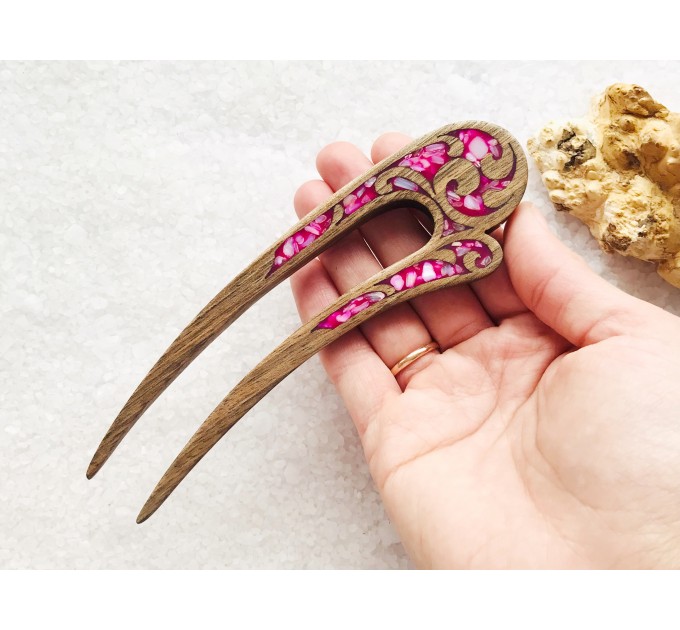 Wooden hair fork with pink stones 