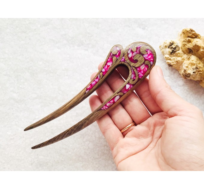 Wooden hair fork with pink stones 