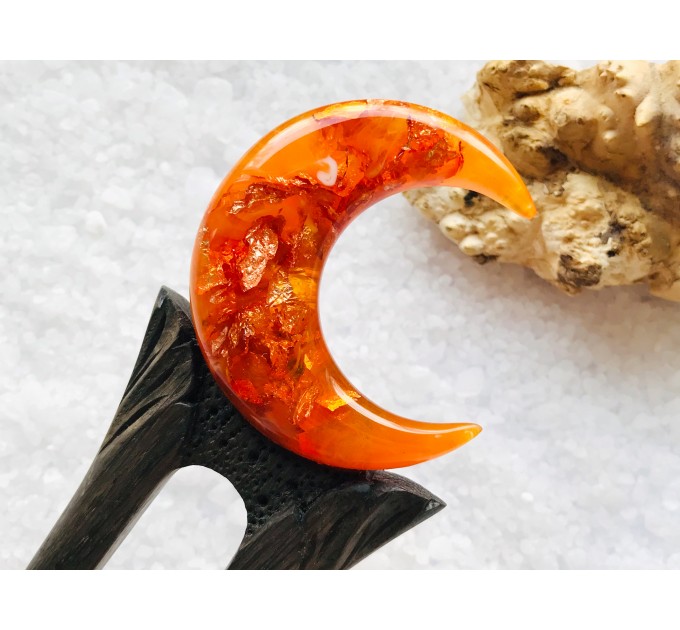 Wooden hair fork with orange crescent 