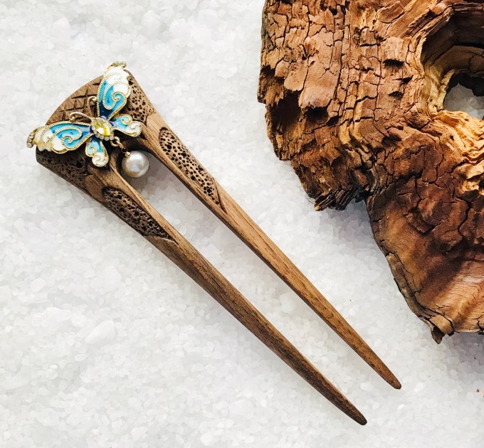 Wooden hair fork with butterfly 