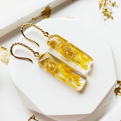 Earrings with yellow flowers 
