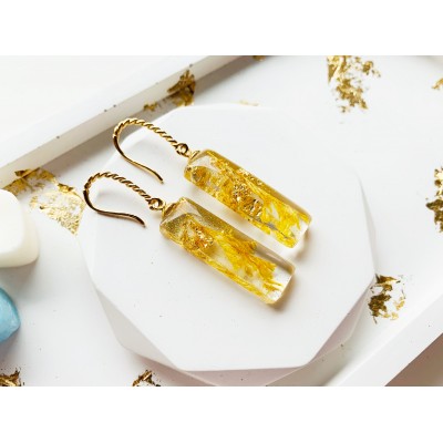 Earrings with yellow flowers 